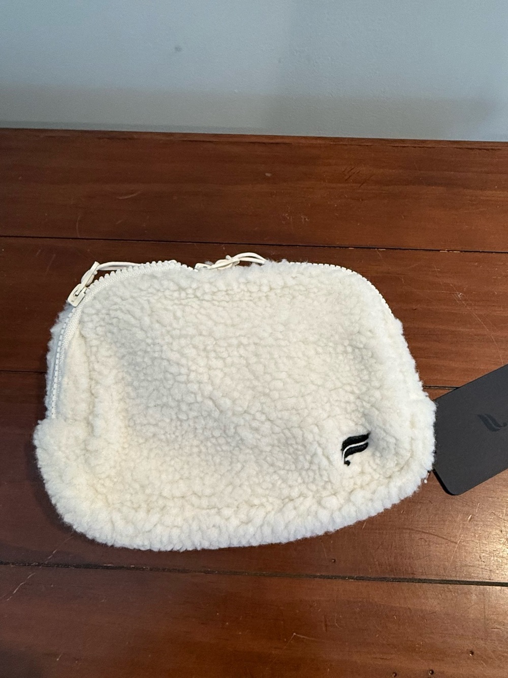 NWT: Belt Bag Teddy